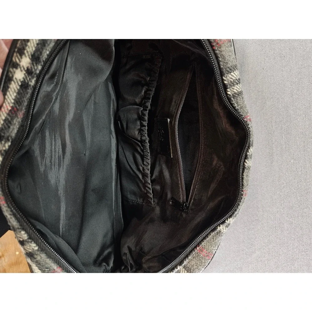 Mossimo Supply Co. mossimo shoulder